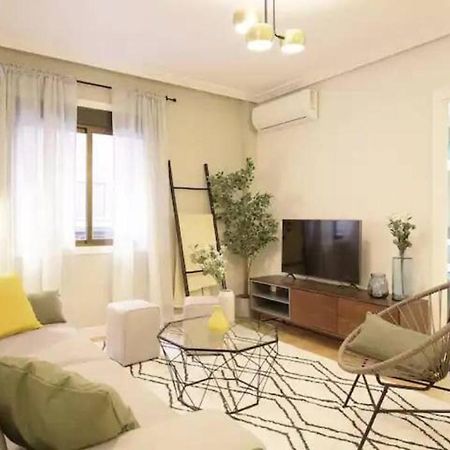 Guestready - Un Moderno Apartamento A Un Paso De La Plaza Mayor مدريد المظهر الخارجي الصورة