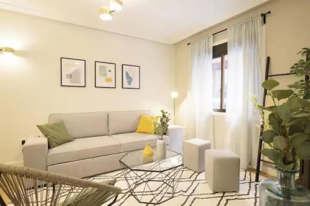 Guestready - Un Moderno Apartamento A Un Paso De La Plaza Mayor مدريد المظهر الخارجي الصورة